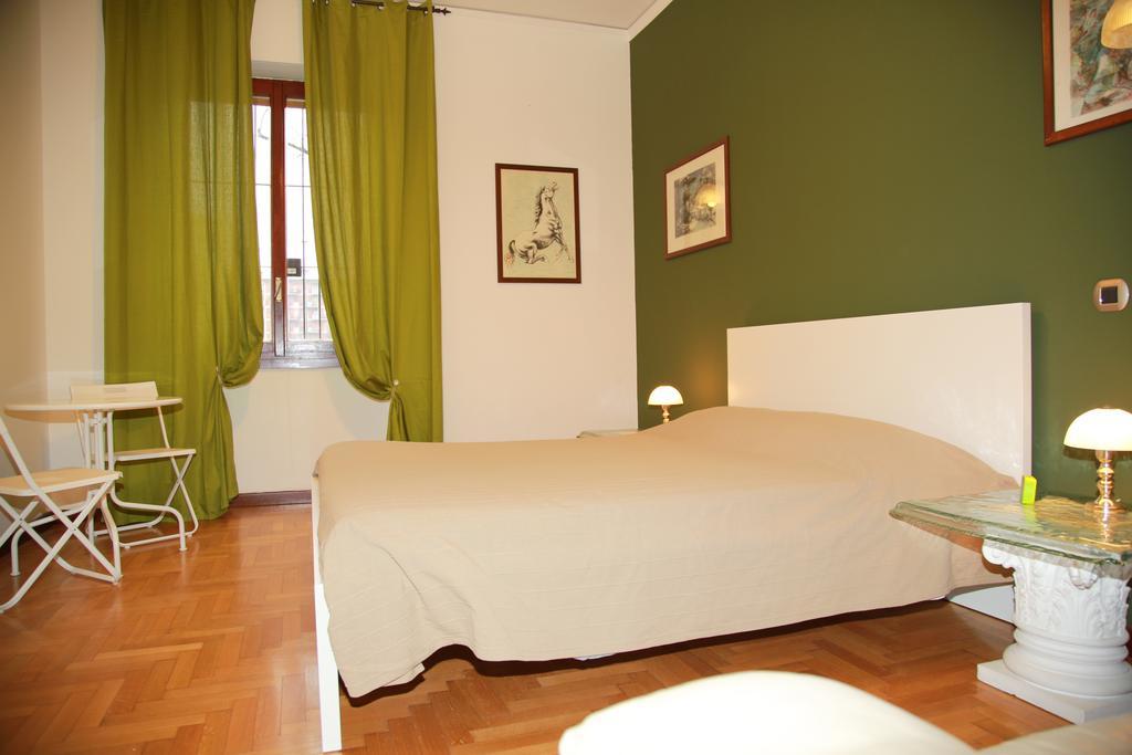 Appartement Bilocale Indipendente à Milan Chambre photo
