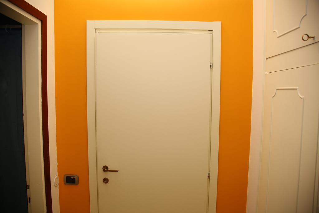 Appartement Bilocale Indipendente à Milan Extérieur photo