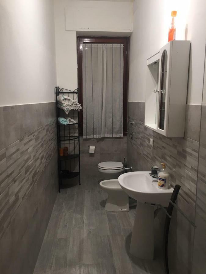 Appartement Bilocale Indipendente à Milan Extérieur photo